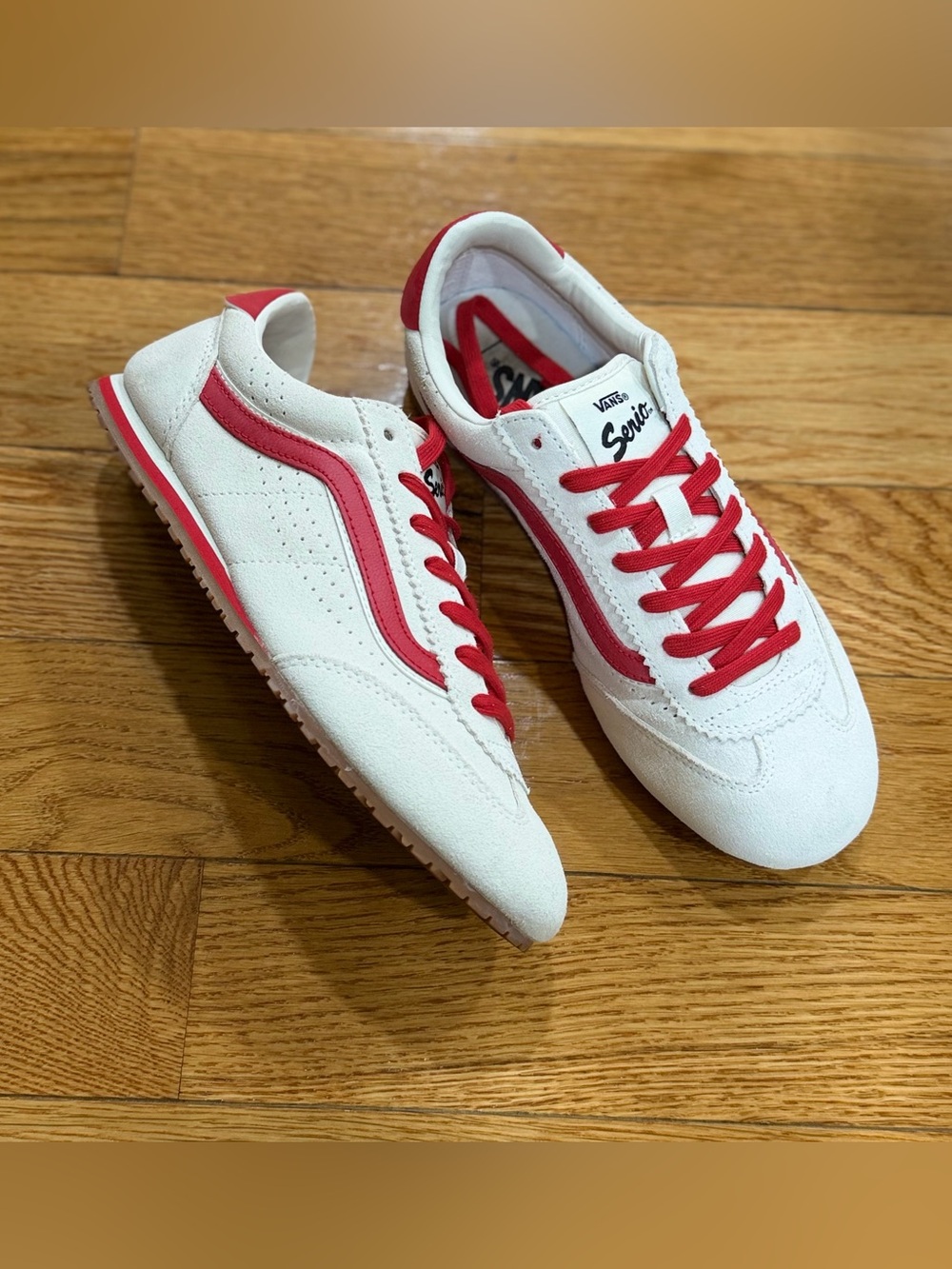 Vans Serio Lowpro Red White Suede Sneakers Shoes Men’s 7.5 Women’s 9 Classic